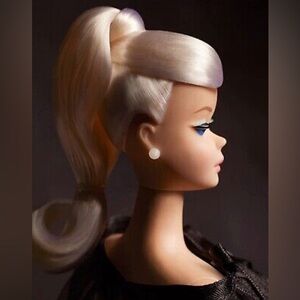 Barbie Reproduction Signature Swirl Pony Silkstone Barbie Doll HRM88 NIB 2024